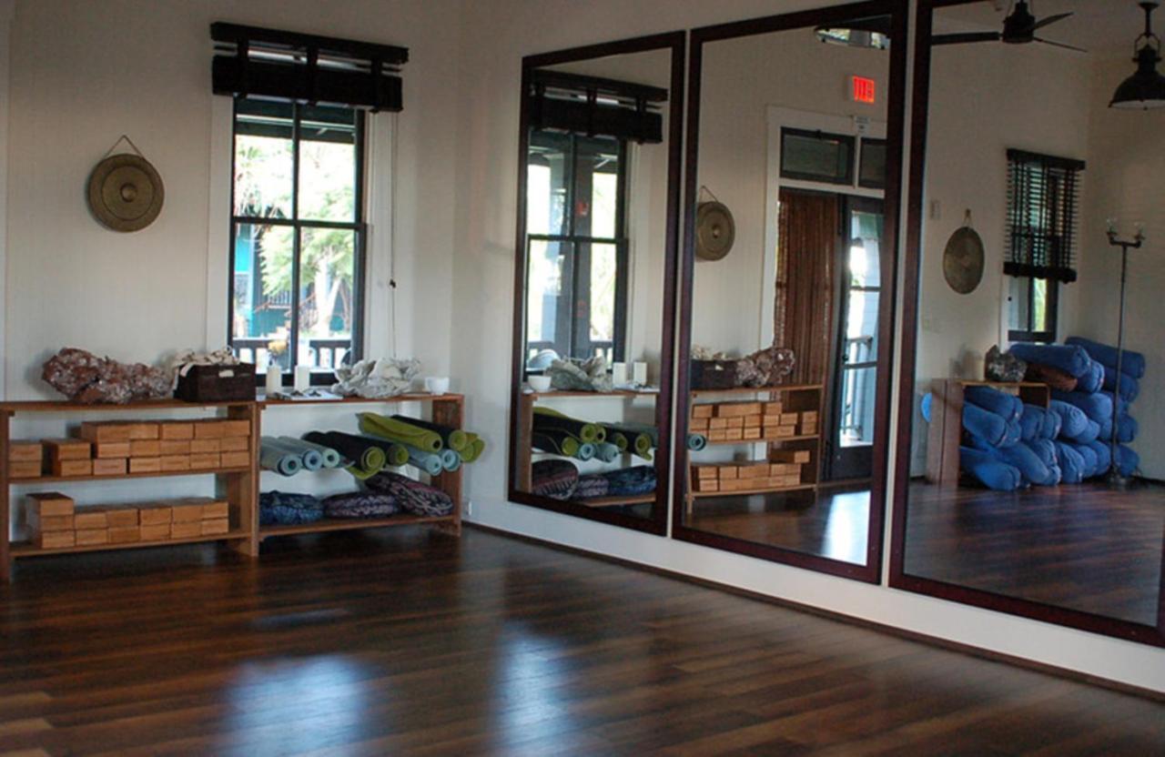 Lumeria Maui, Educational Retreat Center Makawao Екстериор снимка
